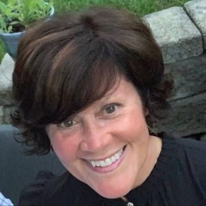 Meet your Posher, Denise